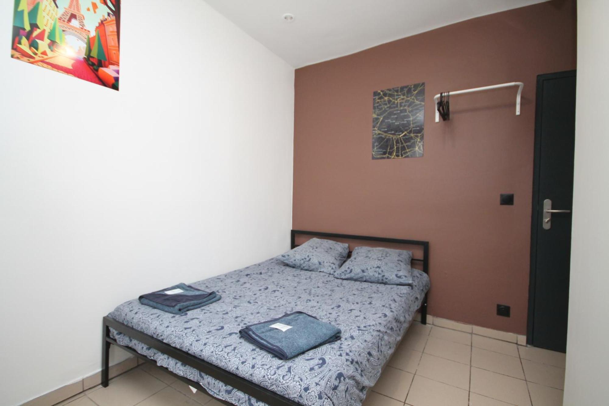 08 - Chambre Proche Paris Et Transports Avec Tv Wifi 圣但尼 外观 照片